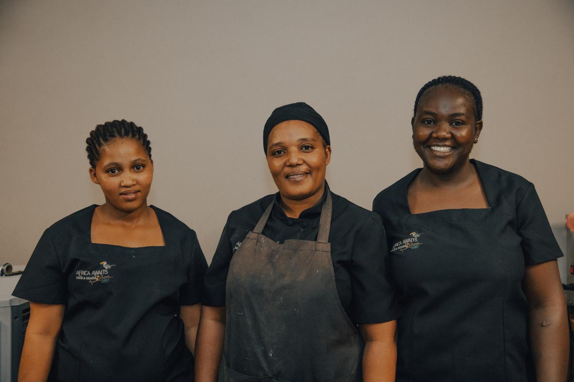 Africa Awaits Lodge & Safaris Gobabis Bagian luar foto