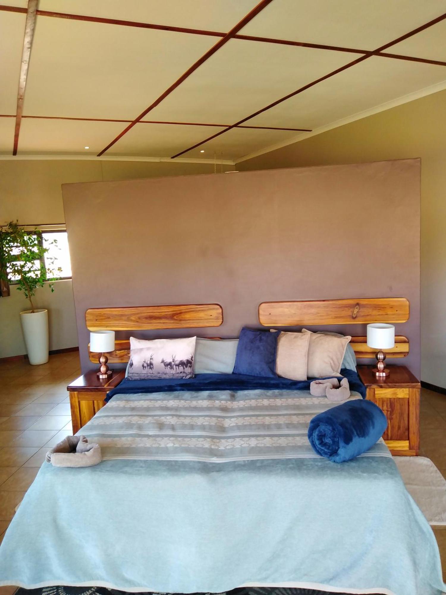 Africa Awaits Lodge & Safaris Gobabis Bagian luar foto