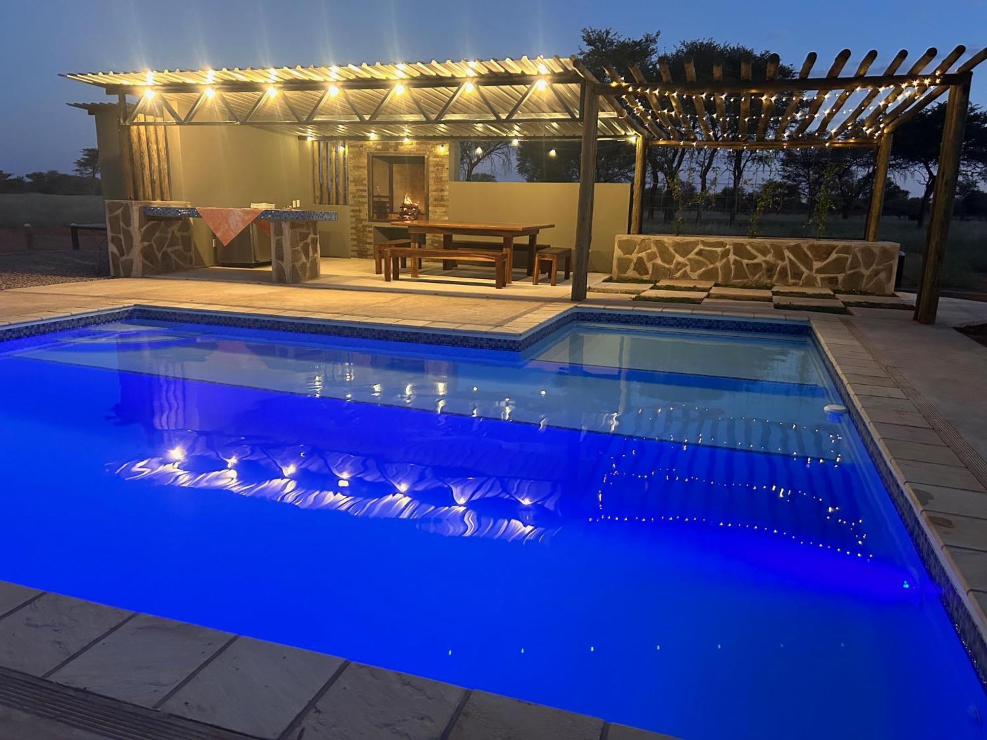 Africa Awaits Lodge & Safaris Gobabis Bagian luar foto